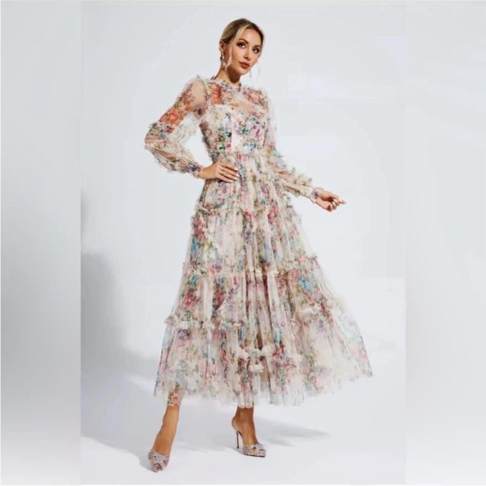CATCHALL FLORAL DRESS SIZE L